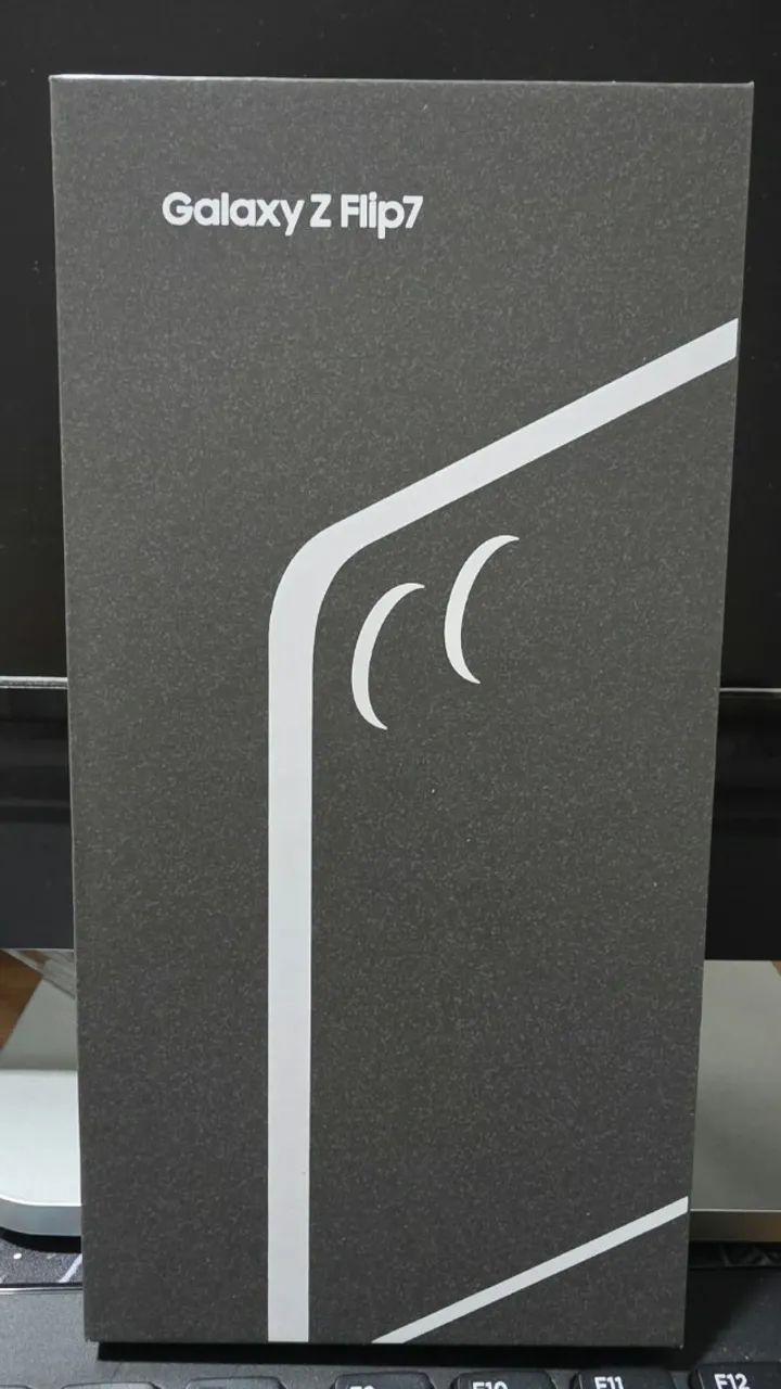 Celular Galaxy Z Flip 7 - Foto 3