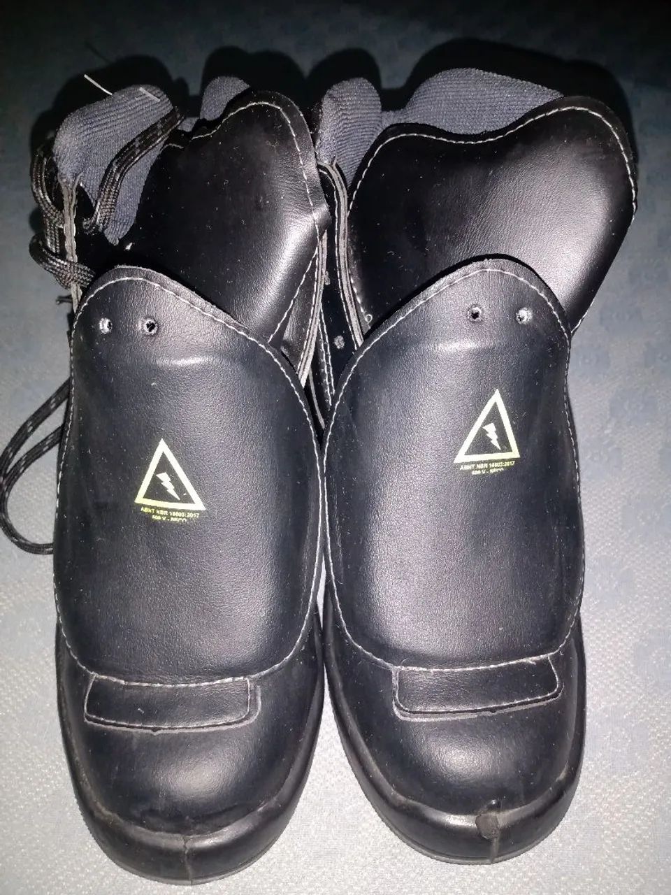 Bota para eletricista  - Foto 4