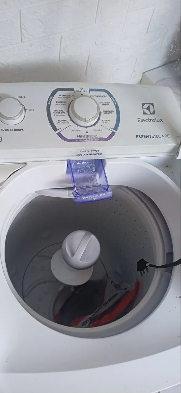 Maquina de lavar roupa 