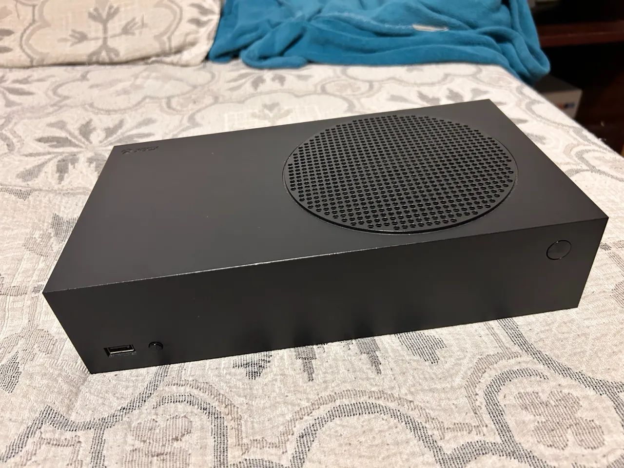 Xbox Carbon Black 1Tb troco por PS5