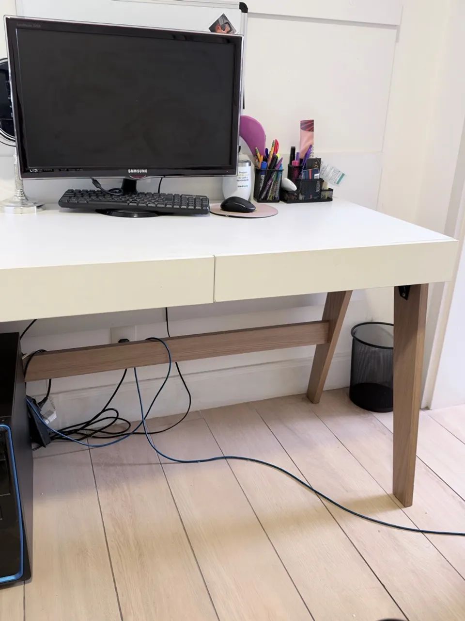 Mesa de escritório/ escrivaninha  - Foto 3