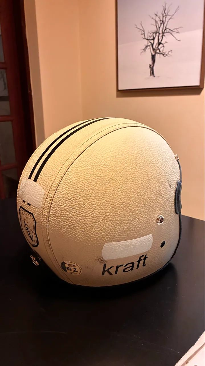 Capacete Kraft creme 56 pouco uso - Foto 2