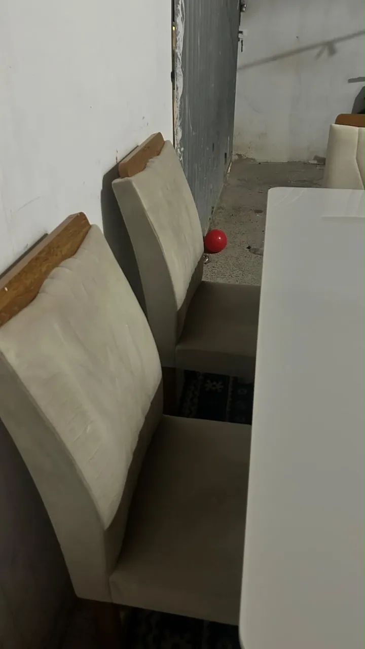 Mesa de vidro com 6 cadeiras  - Foto 2