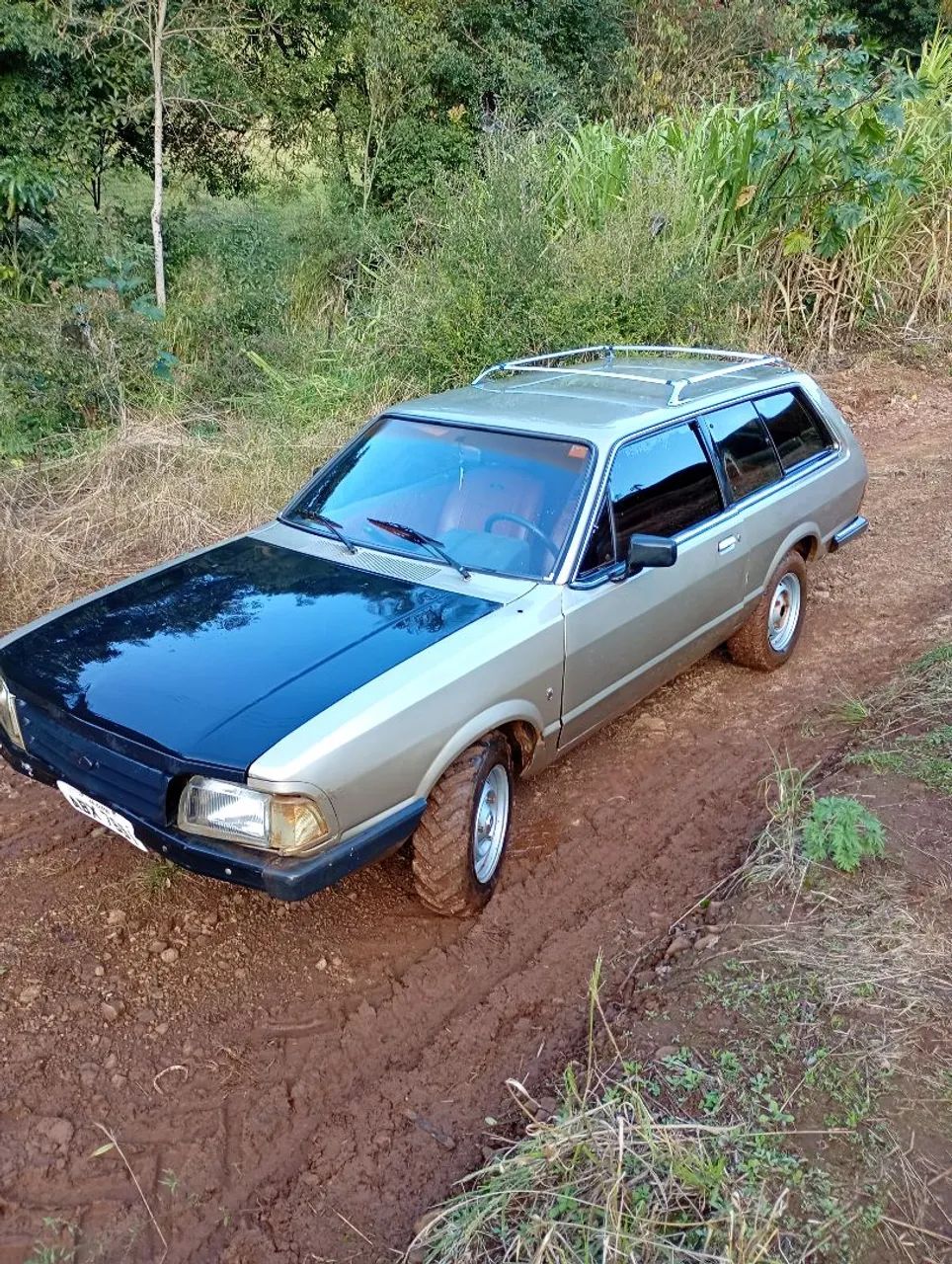 Ford Belina Belina L 1.8/ 1.6 1989