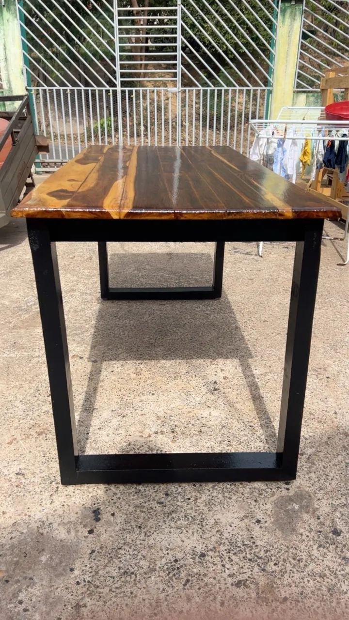 Mesa de teca pés de madeira  - Foto 3