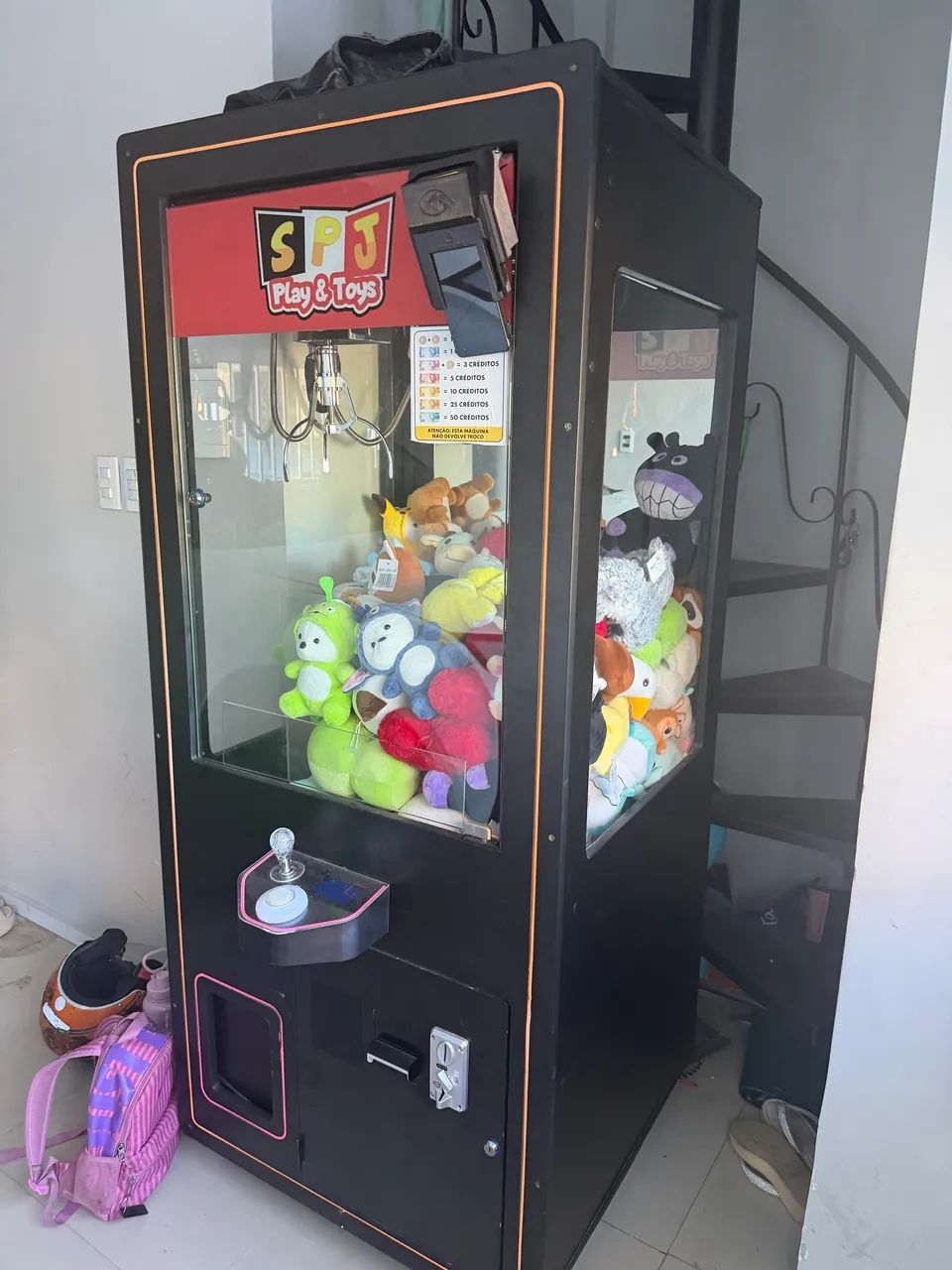 Máquina de pelúcia nova  - Foto 3