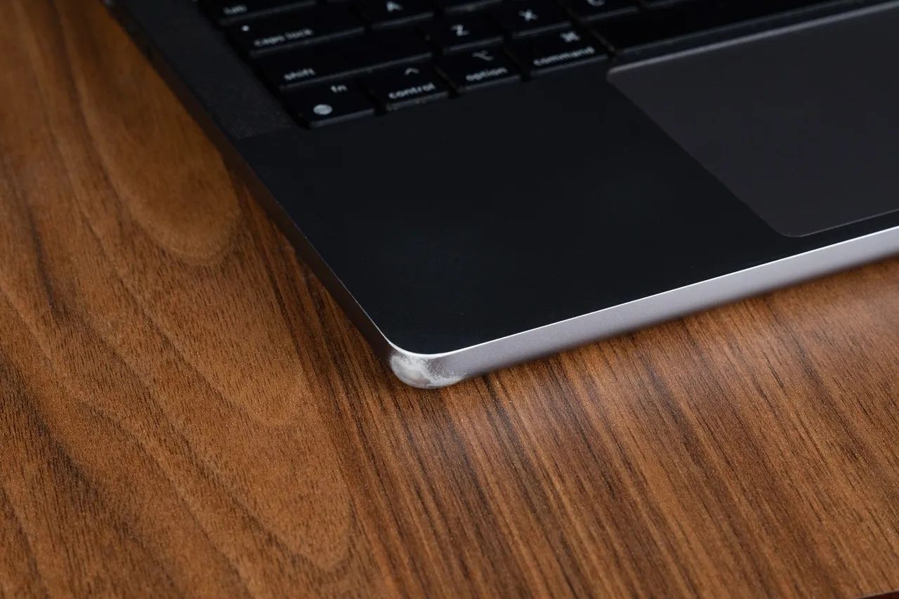 MacBook Pro 14" M2 Pro 16GB 512GB 2023 - Foto 4