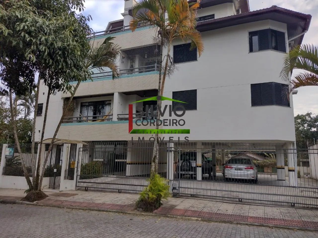 Apartamento 02 dormitórios - Lagoa da Conceição