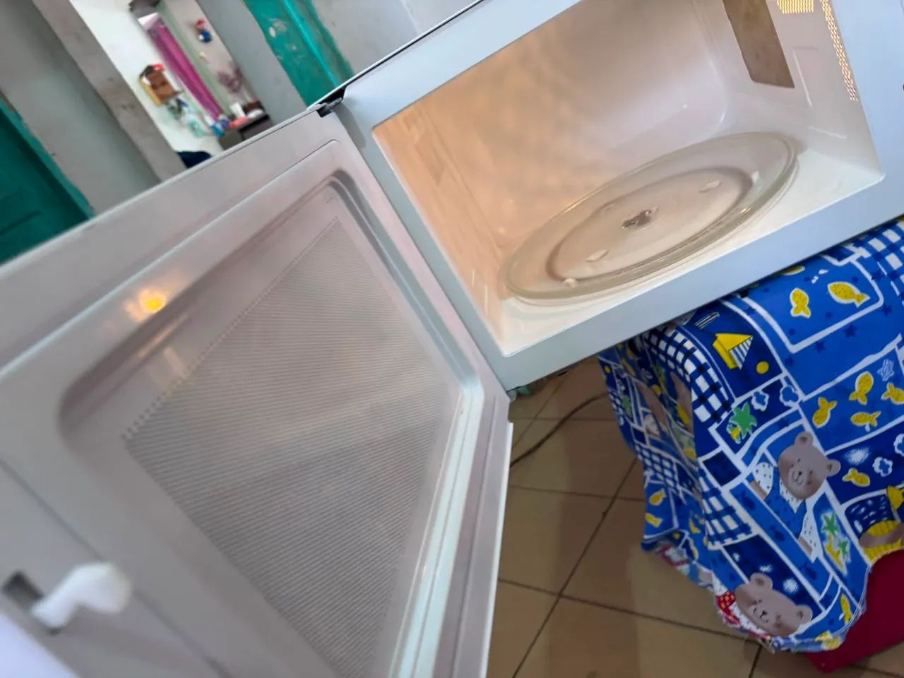 Microondas Electrolux 31 lt  - Foto 3