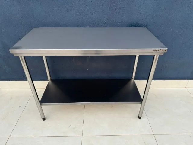 Mesa 1.0x0.60 inox__Nova..