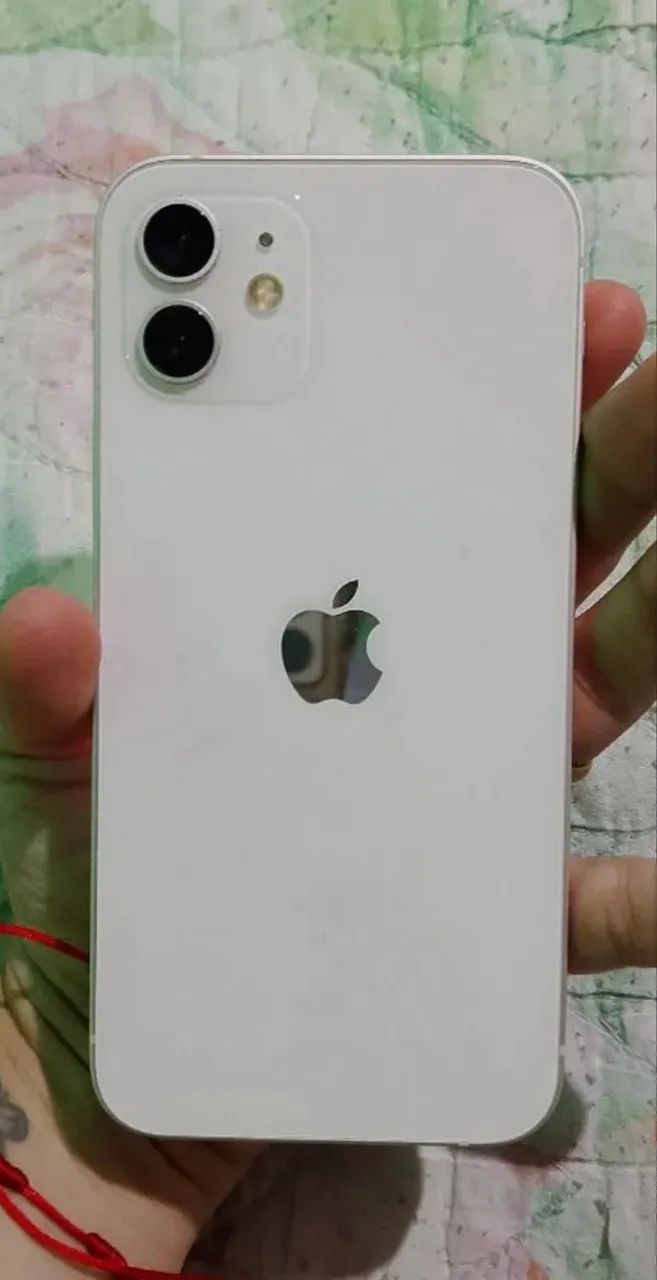VENDO IPHONE 12