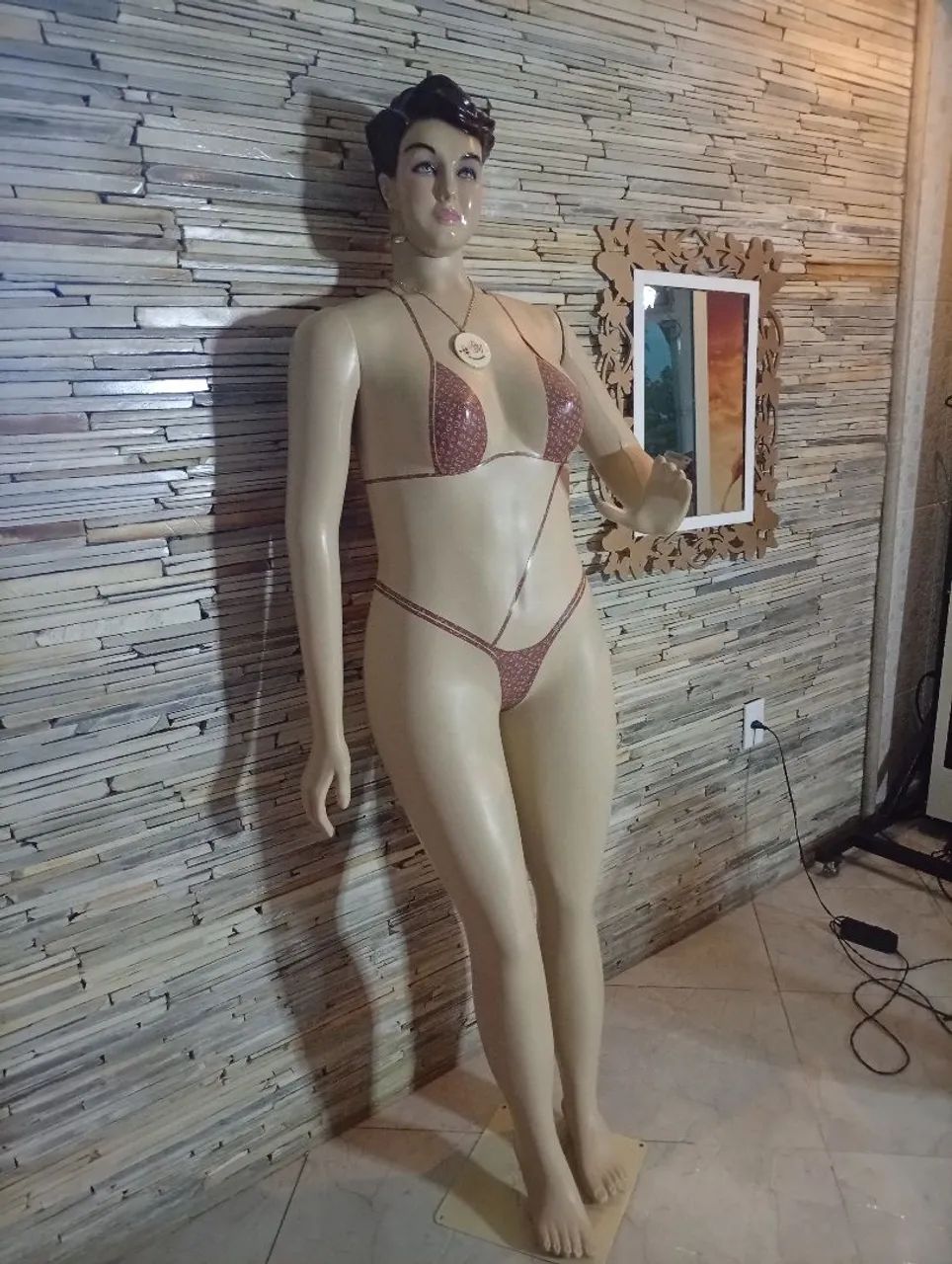 Manequim Plus size - Foto 2