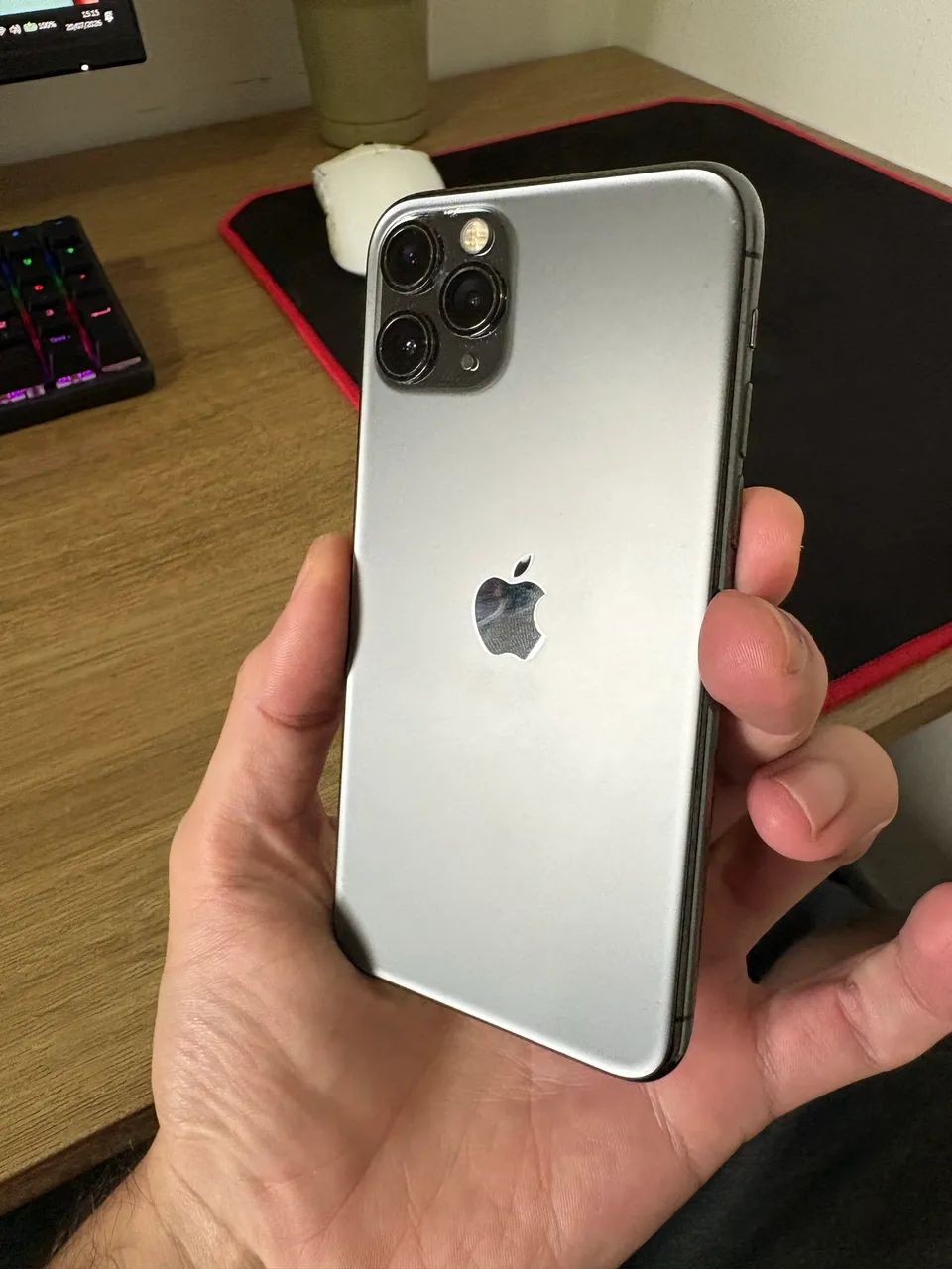 iPhone 11 Pro 512gb - Foto 2