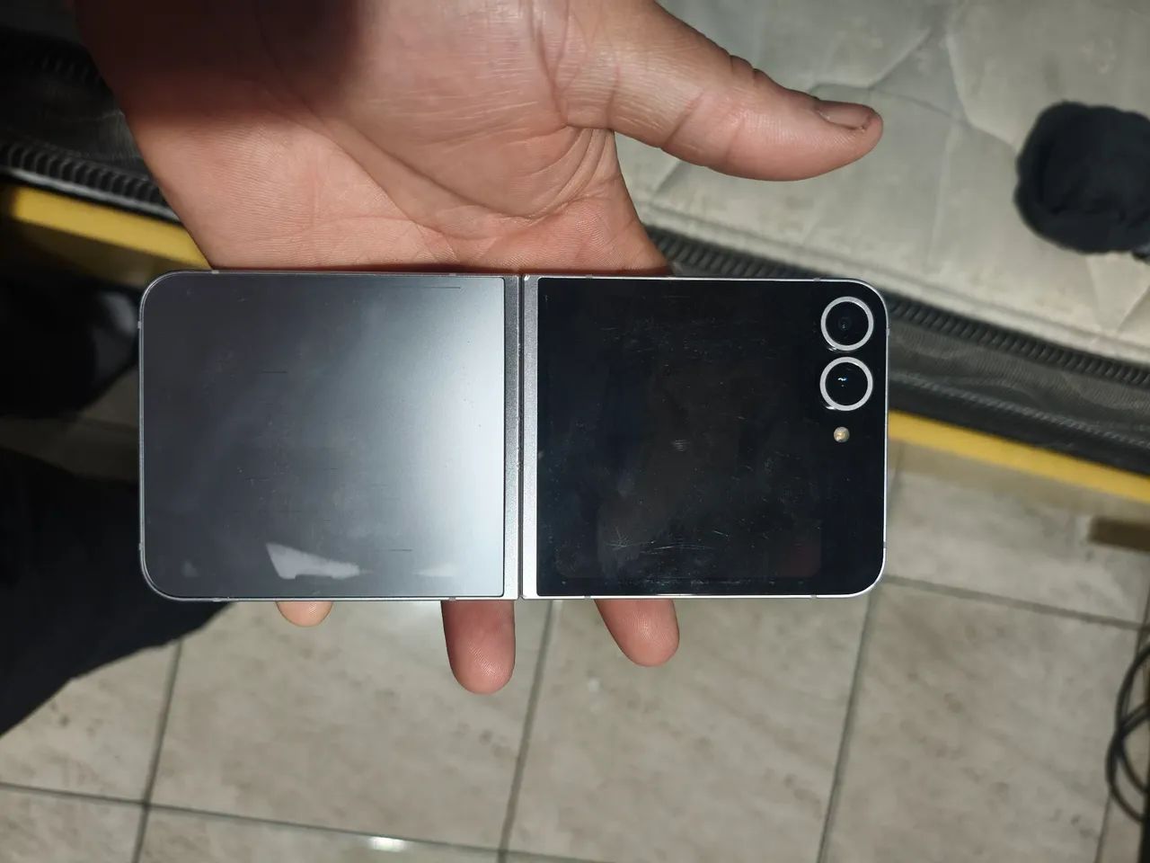Galaxy zflip6  - Foto 4
