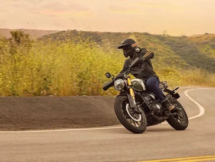 SCRAMBLER 400 X - Foto 4