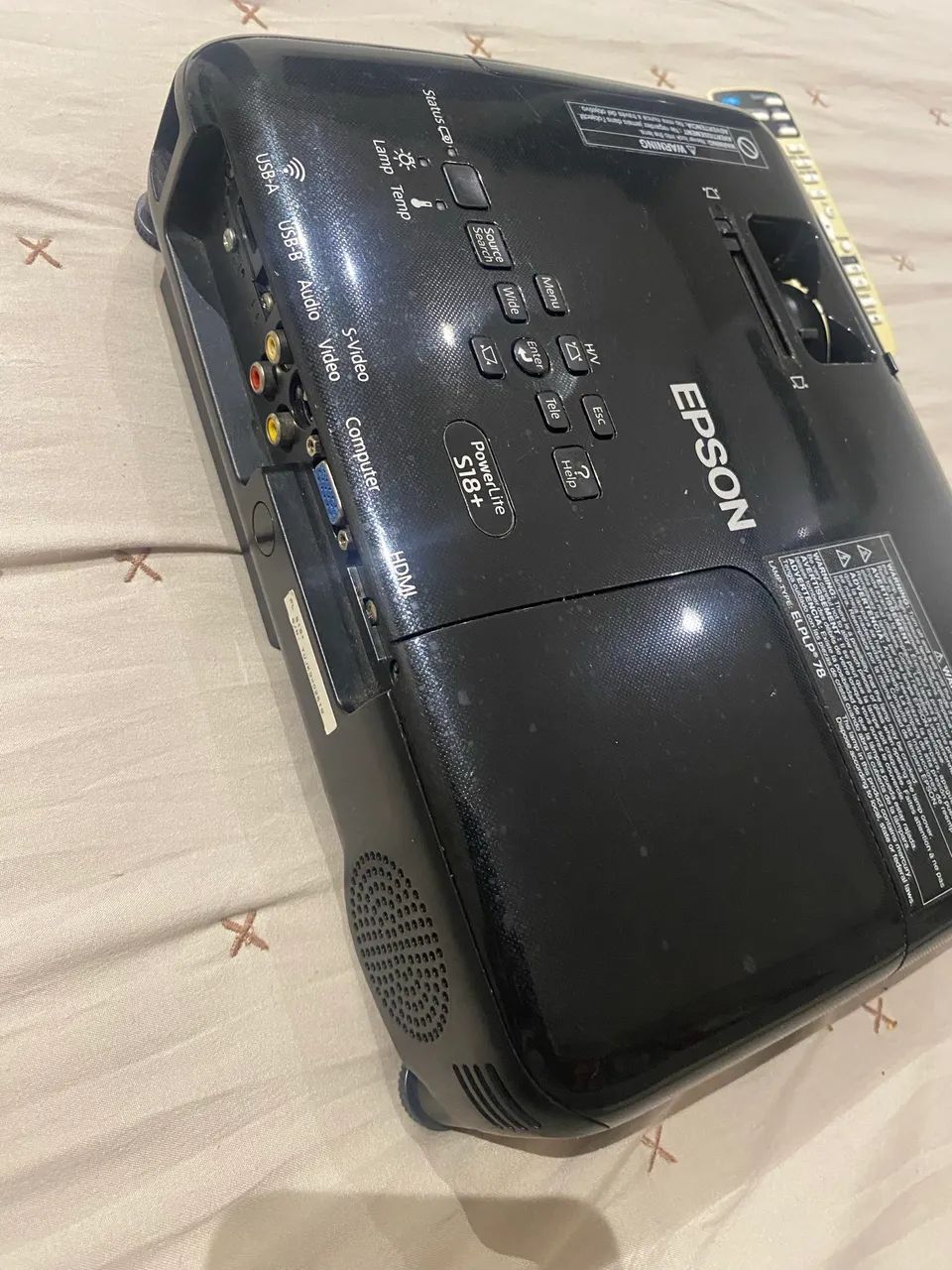 Projetor Epson S18+ Excelente estado!!! - Foto 2