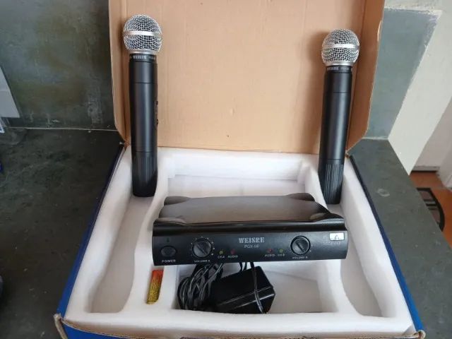 Kit 2 Microfones VHS Dinâmicos Sem Fio Weisre PGX-58 + Receptor + Baterias