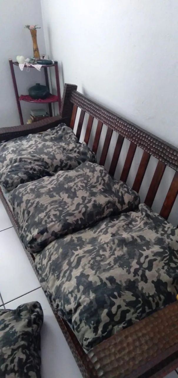 Vendo jogo de sofá de madeira ipê  - Foto 3