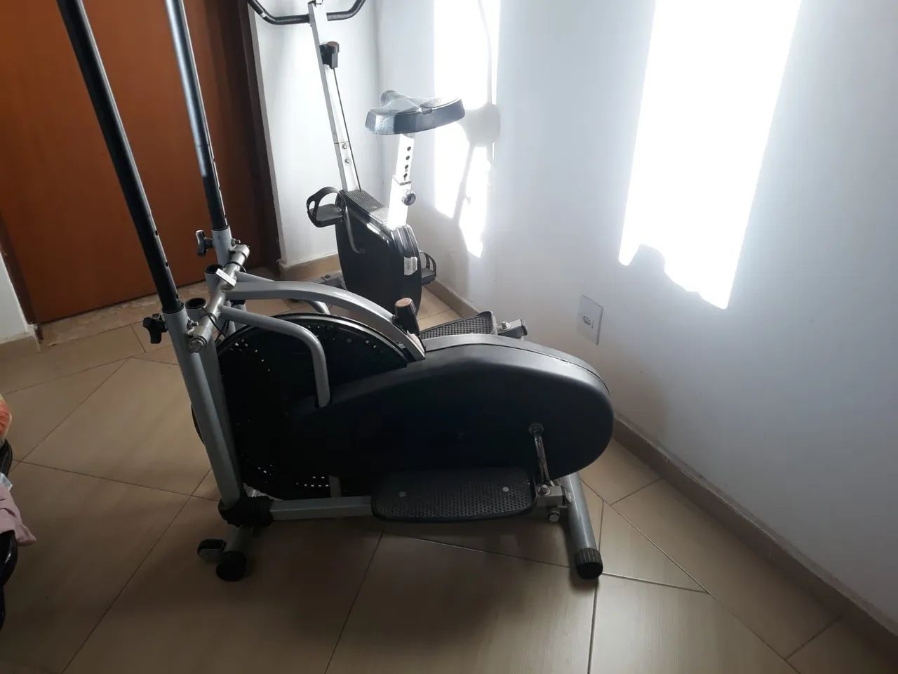 Simulador de caminhada + ergometrica + saco pancadas  - Foto 3