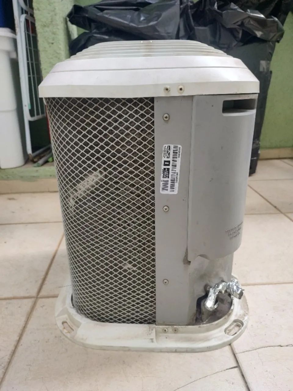 AR CONDICIONADO SPLIT 9000 BTU´S - Foto 2
