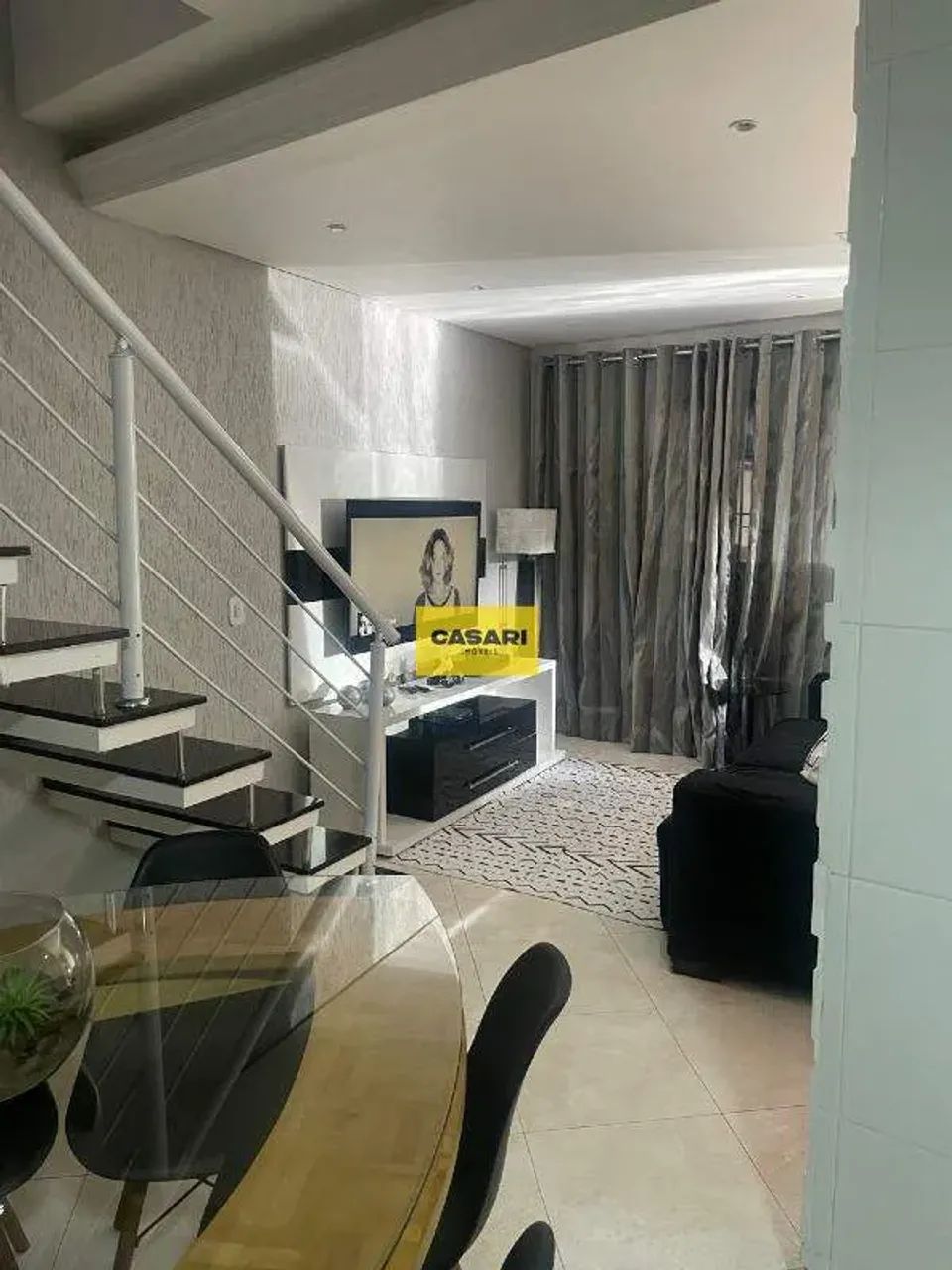 Sobrado com 3 Dormitórios, Suíte e Área Gourmet à Venda  123 m² - Foto 2