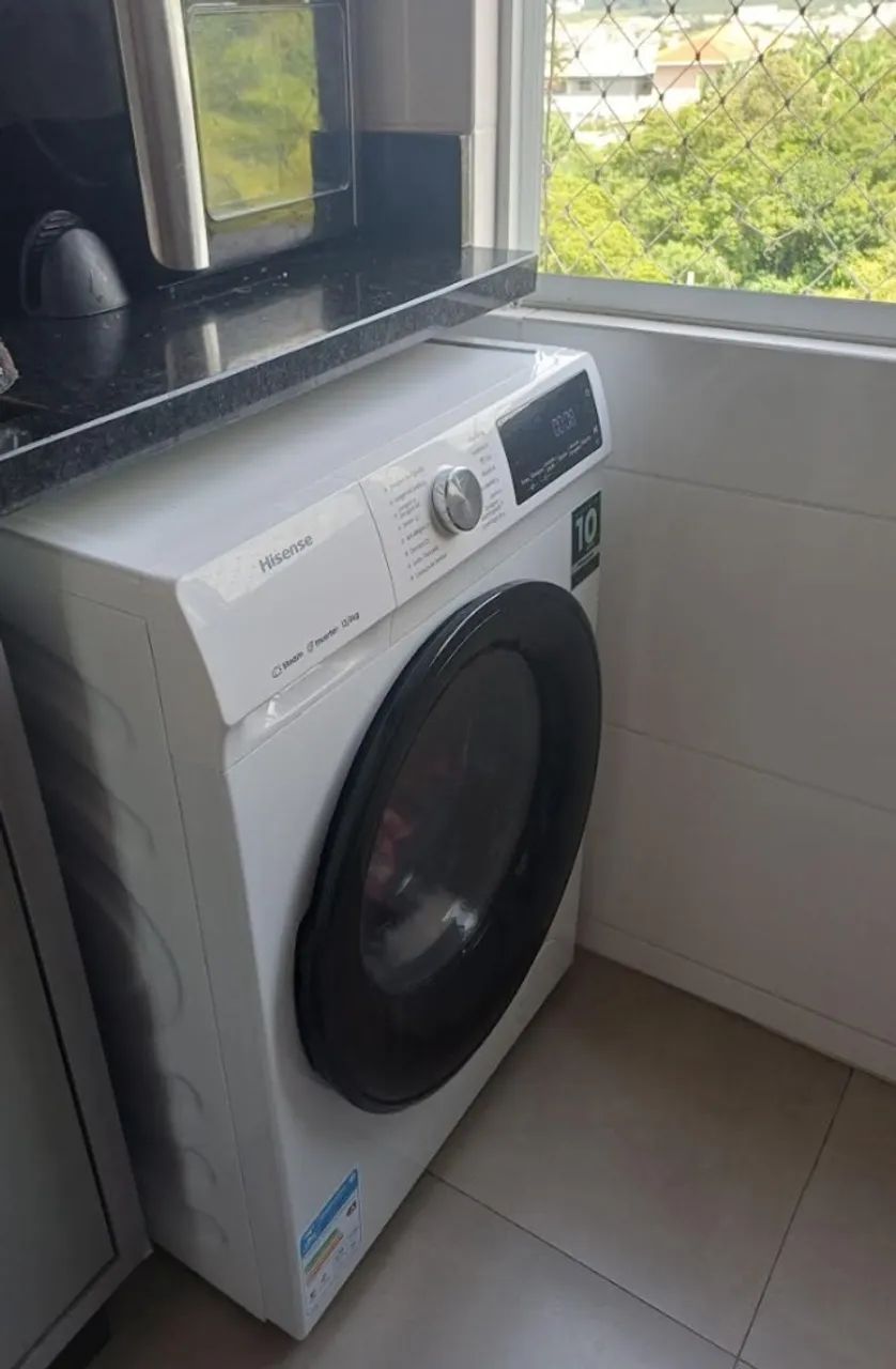 Hisense Lava e Seca, 13kg Lavagem/8kg Secagem, Steam, 13 Programas, Motor Inverter, Painel