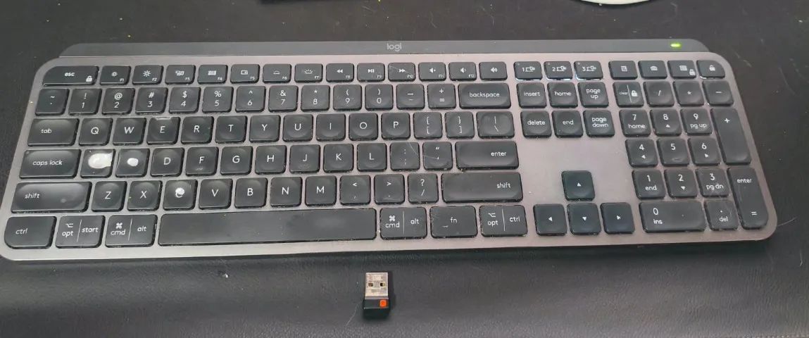 Logitech MX Keys Wireless Premium - Funcionando Perfeitamente