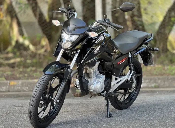 MOTO A VENDA ?