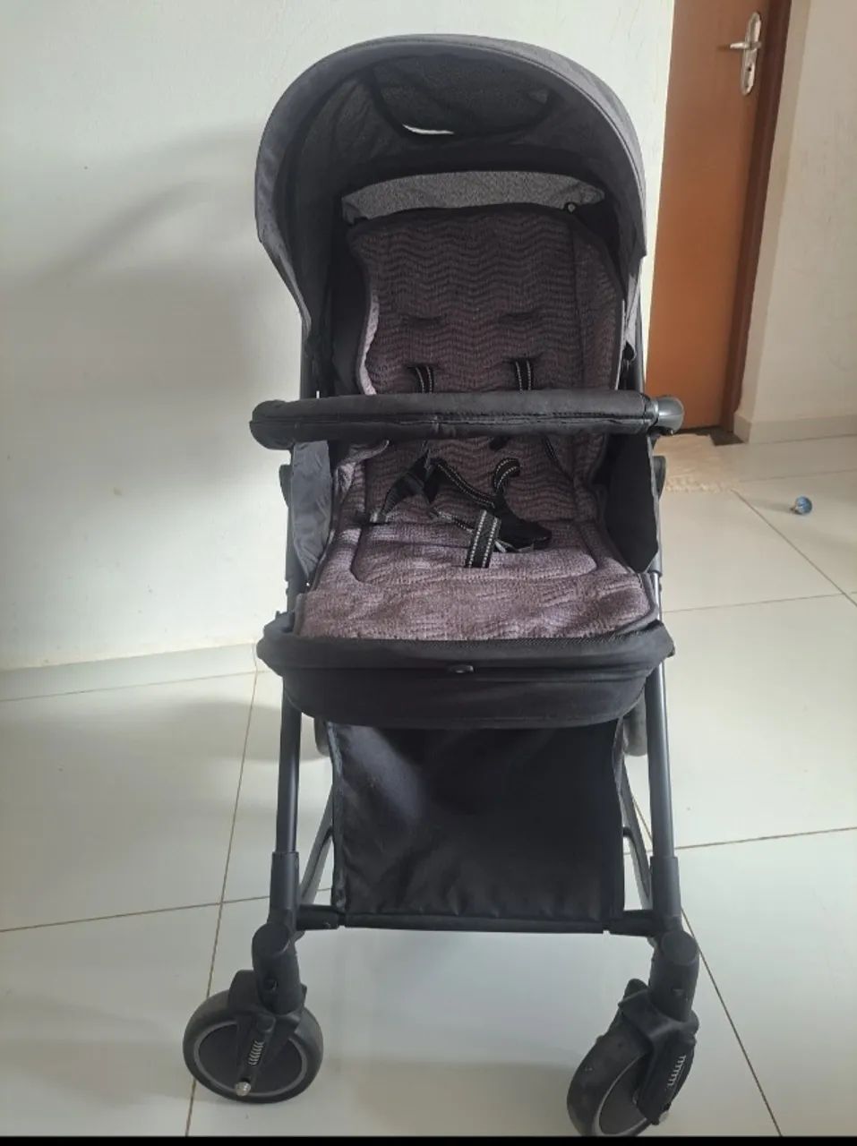 CARRINHO DE BEBÊ 