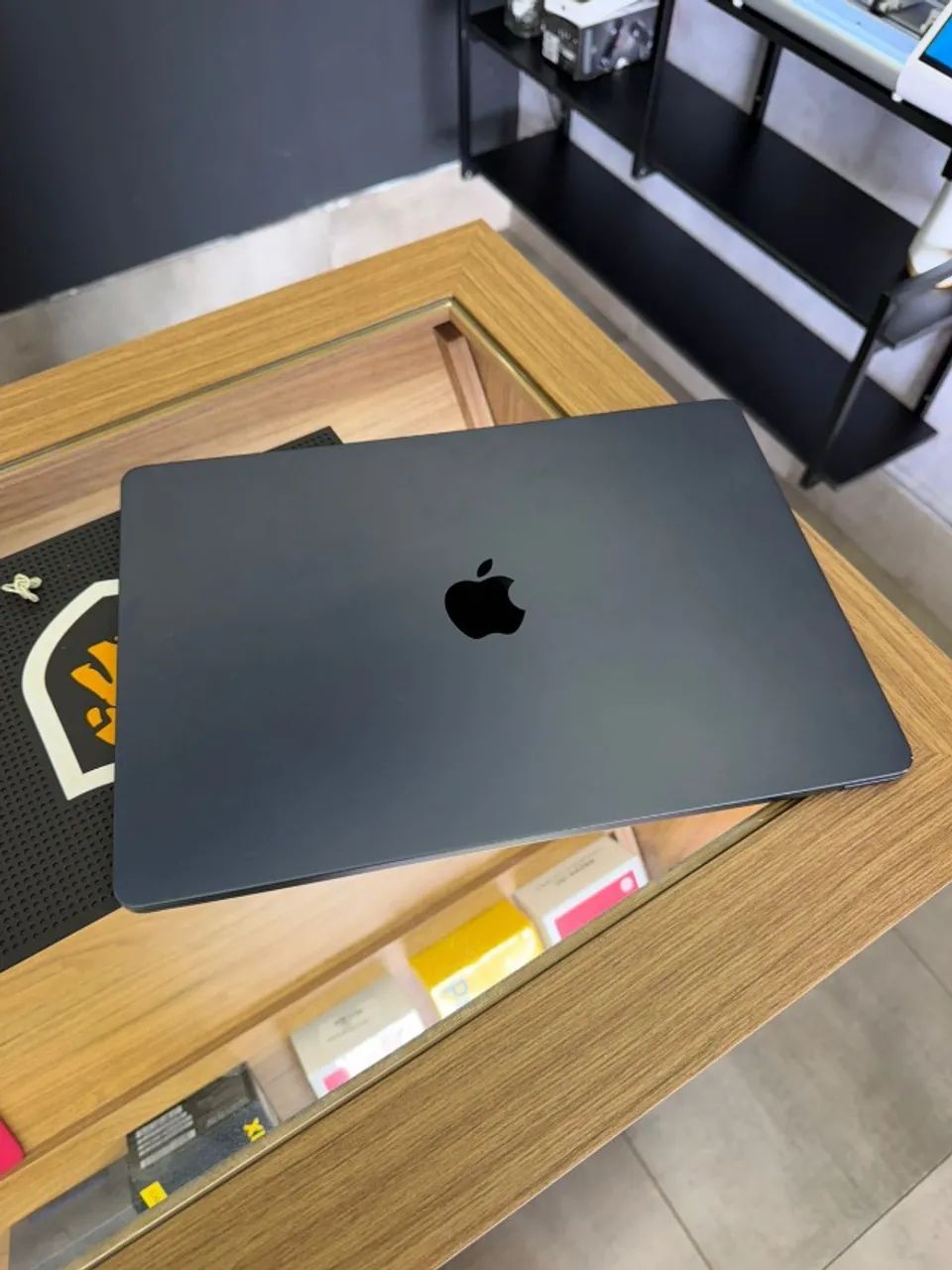 Macbook Air M2 15.3