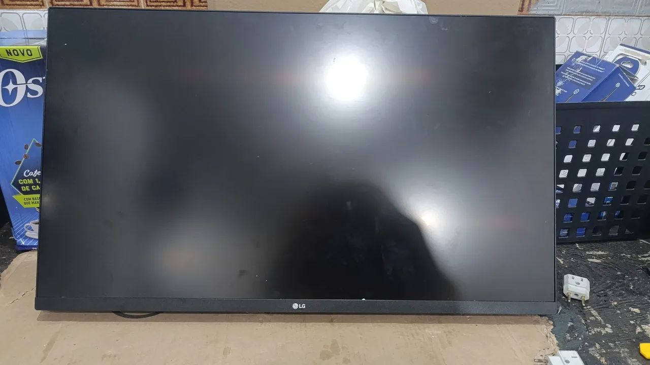 Monitor LG 32 4K UHD  - Foto 2
