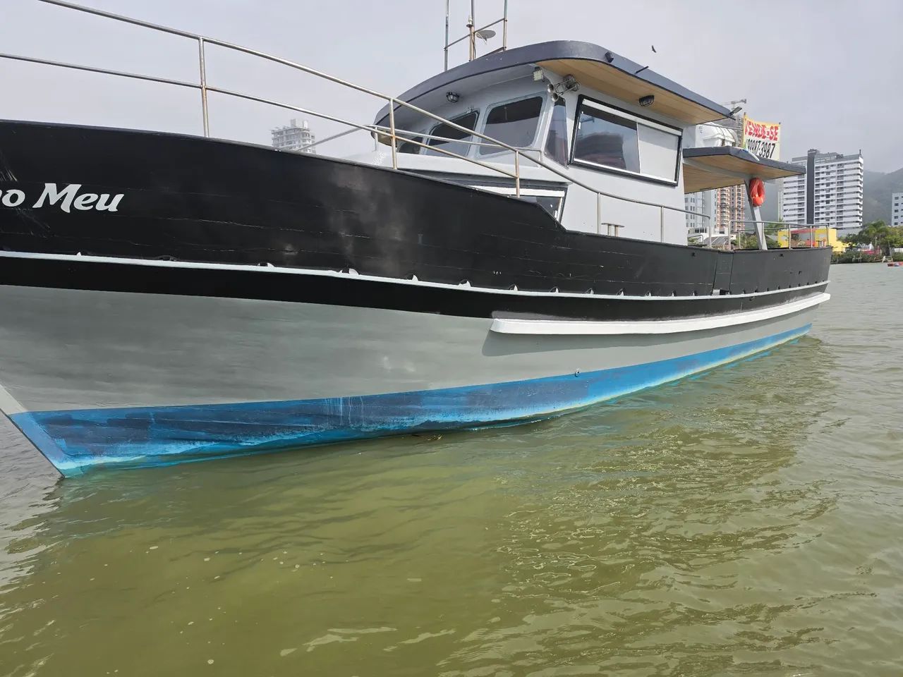 Barco de passeio 