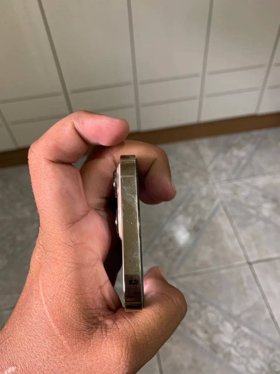 Vendo celular 13pro Gold 128gb  - Foto 4