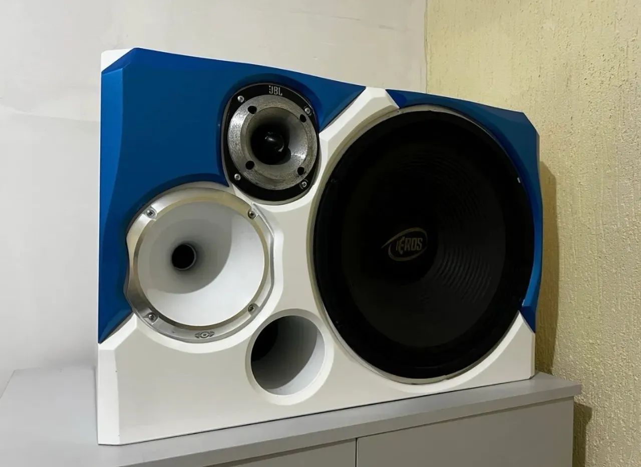 Caixa trio nova 