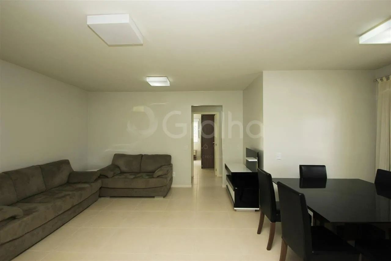 Apartamento com 3 quartos e 2 vagas no Itacorubi
