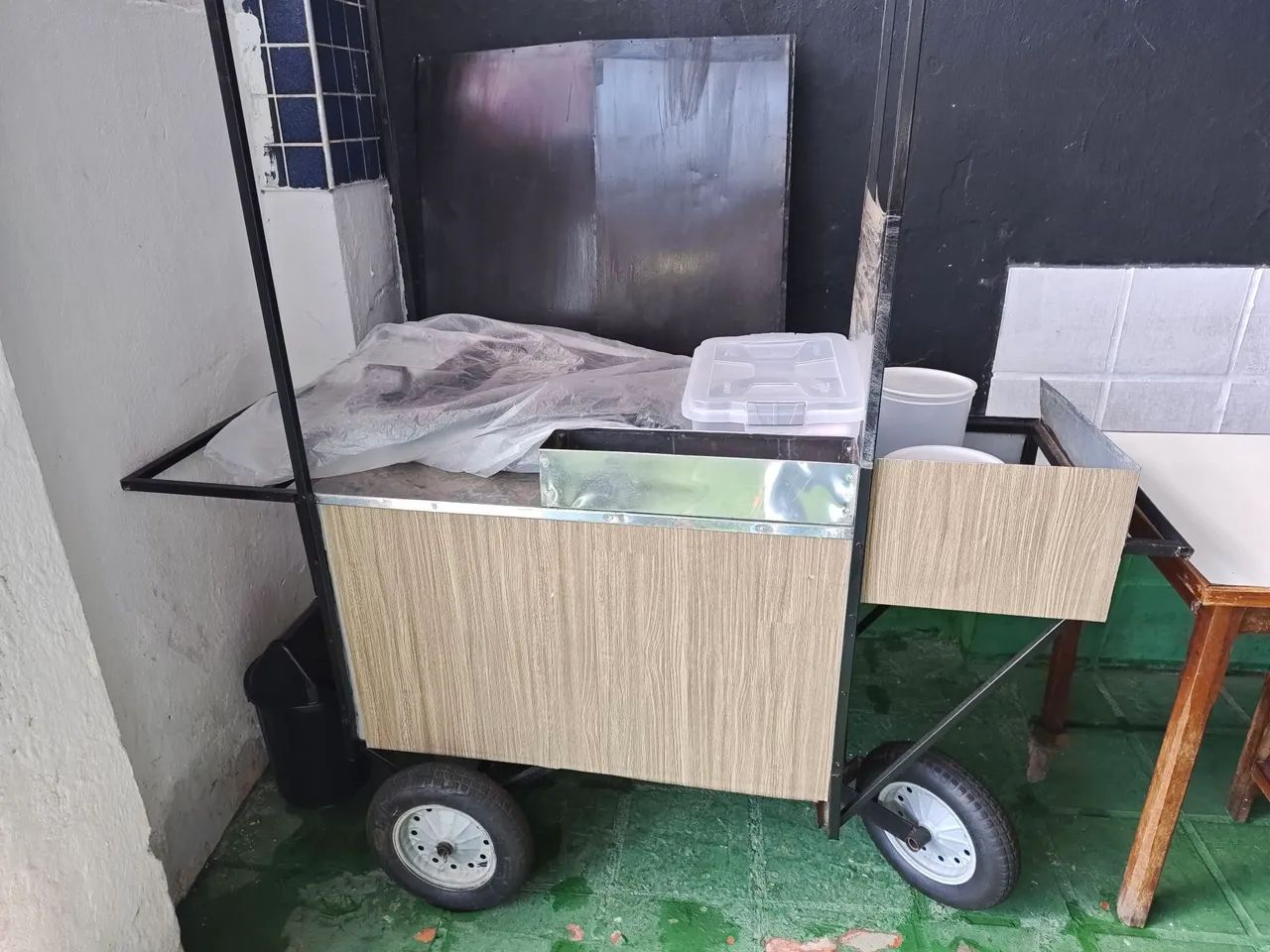 Carrinho de lanche e tapioca