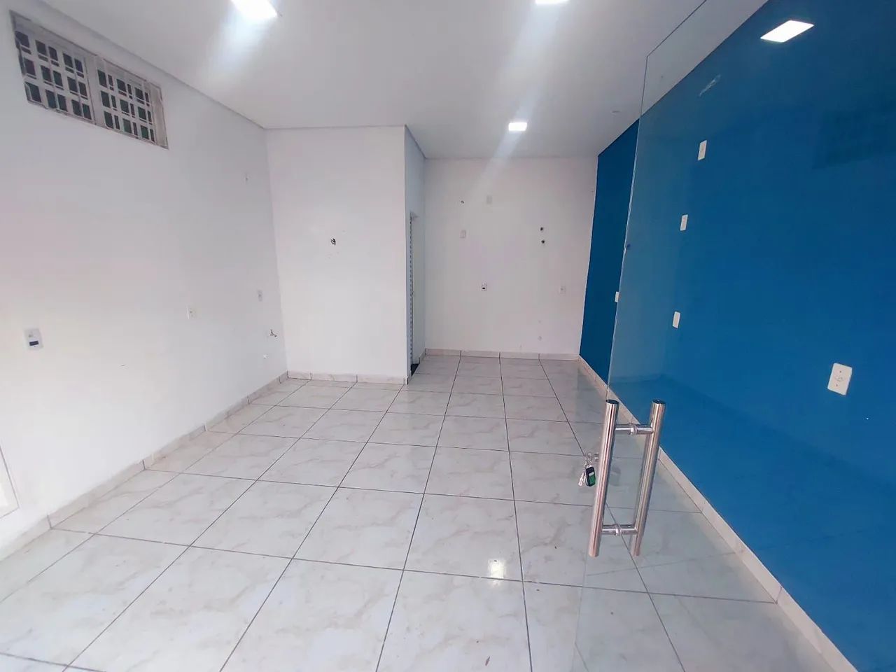 A lugo excelente sala comercial no centro de Cuiabá