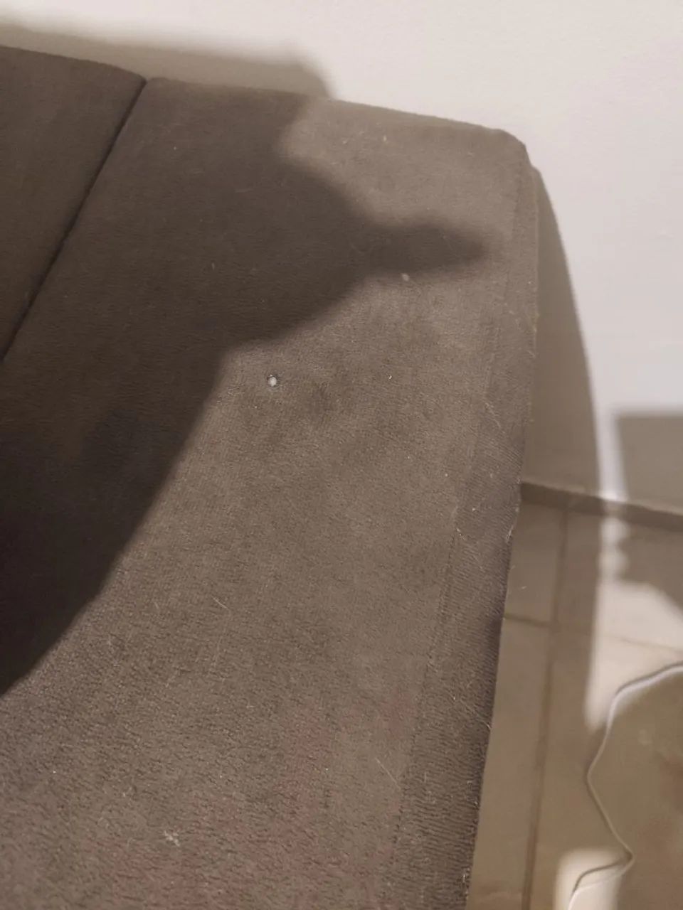 Sofá elegante e espaçoso  - Foto 4