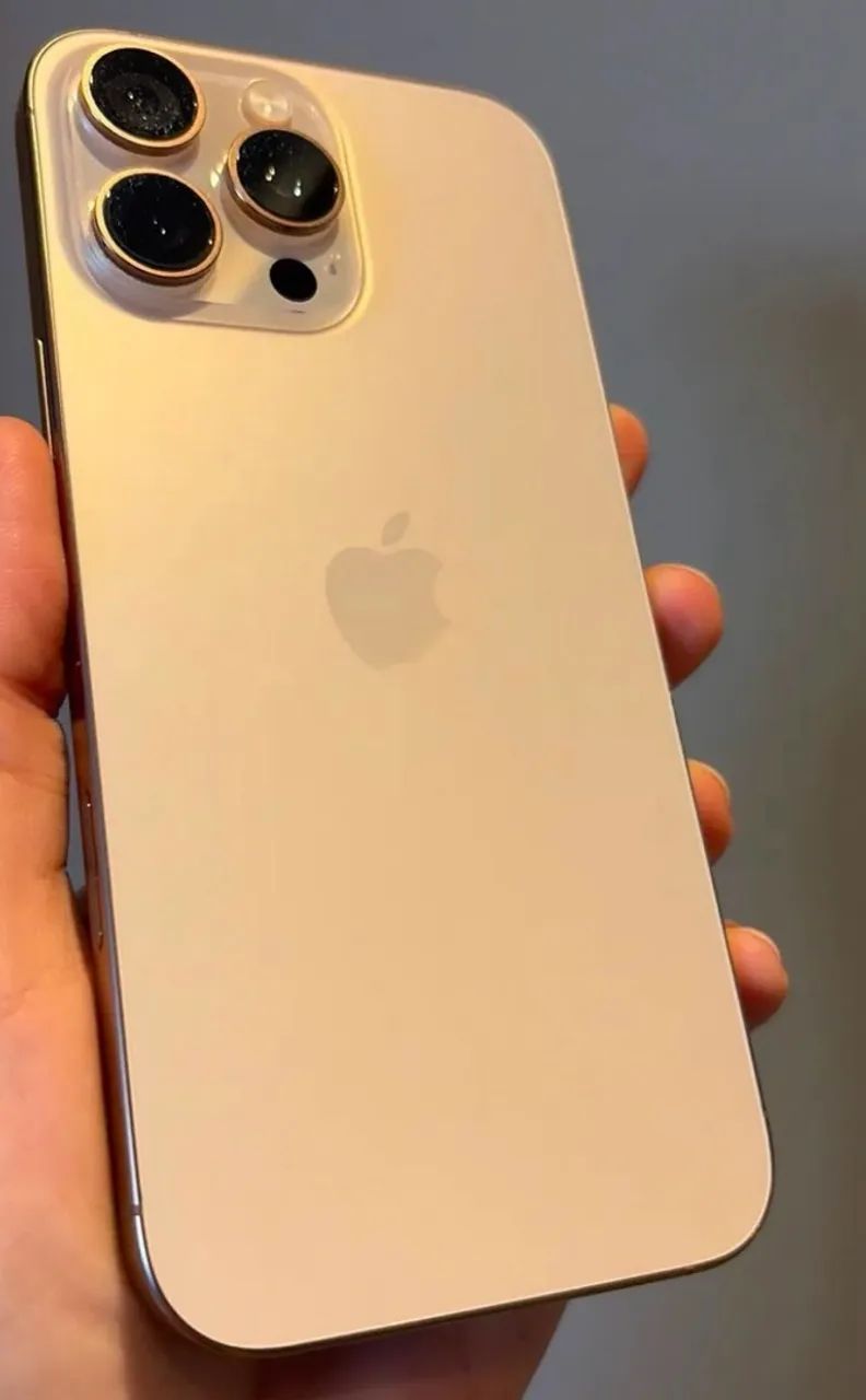 IPhone 16 pro max Desert 