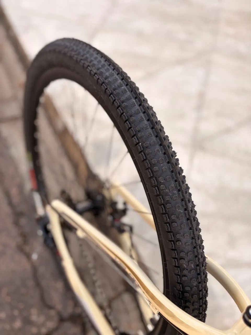 Bicicleta Mountain GW Falcon Aro 29 - Foto 4