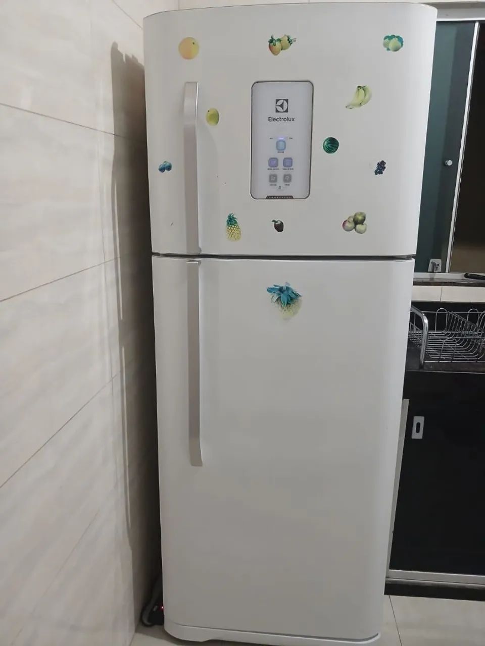 Geladeira Electrolux duas portas 