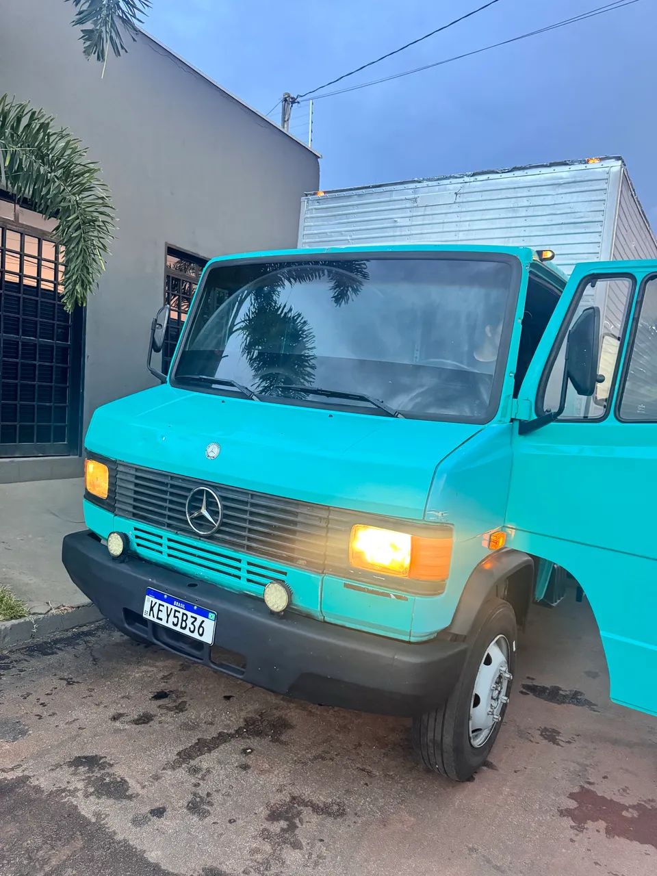 Caminhão MB710  - Foto 4