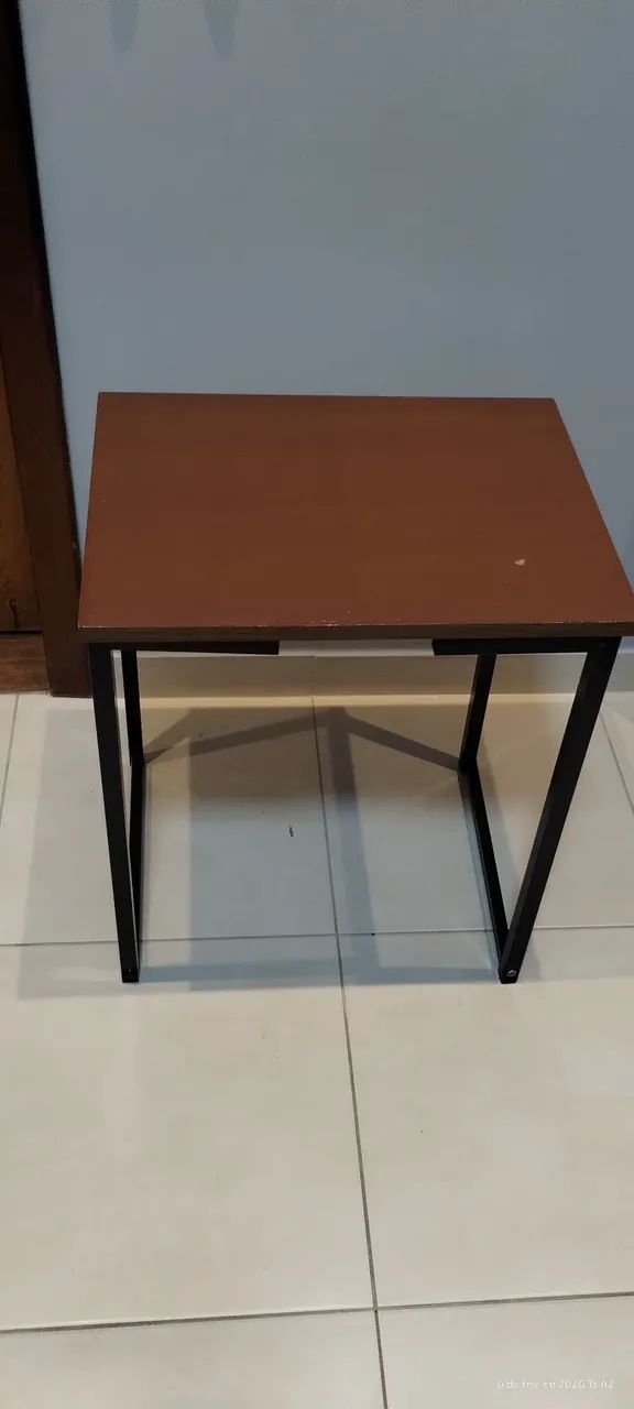 Mesa Pequena para Sala