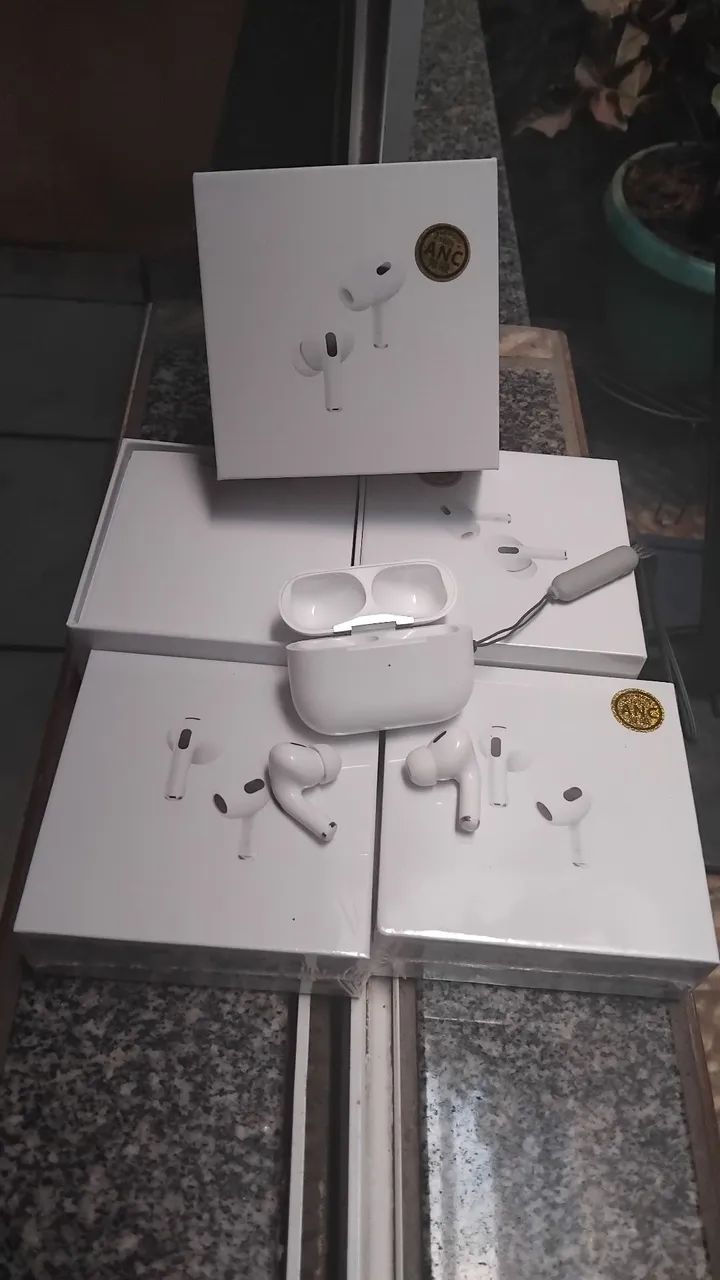 Airpods pro e airpords 3 gen - Acessórios de Celular - Cruzeiro do