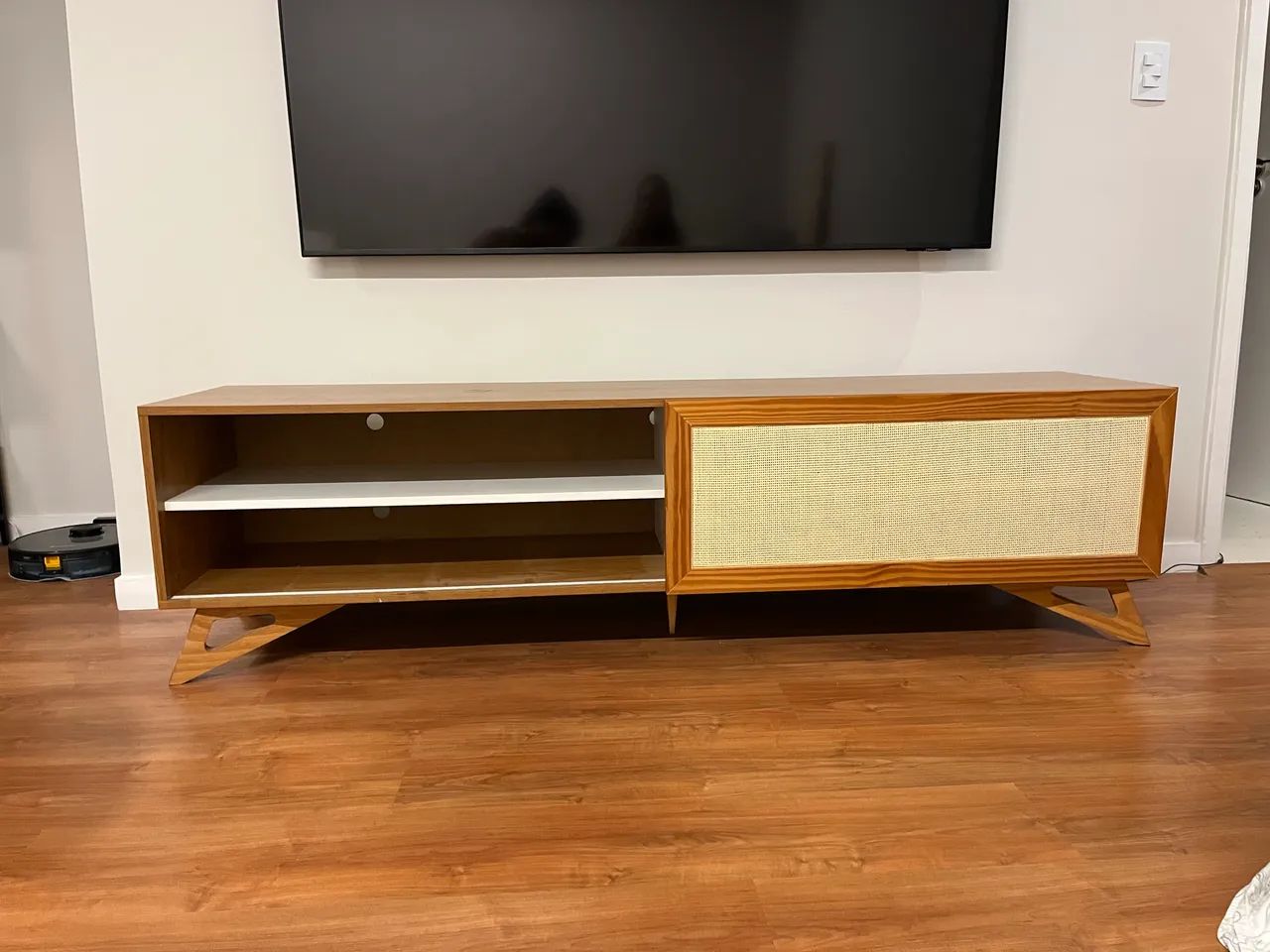 Rack Moderno Estilo Retrô Palhinha - 180cm