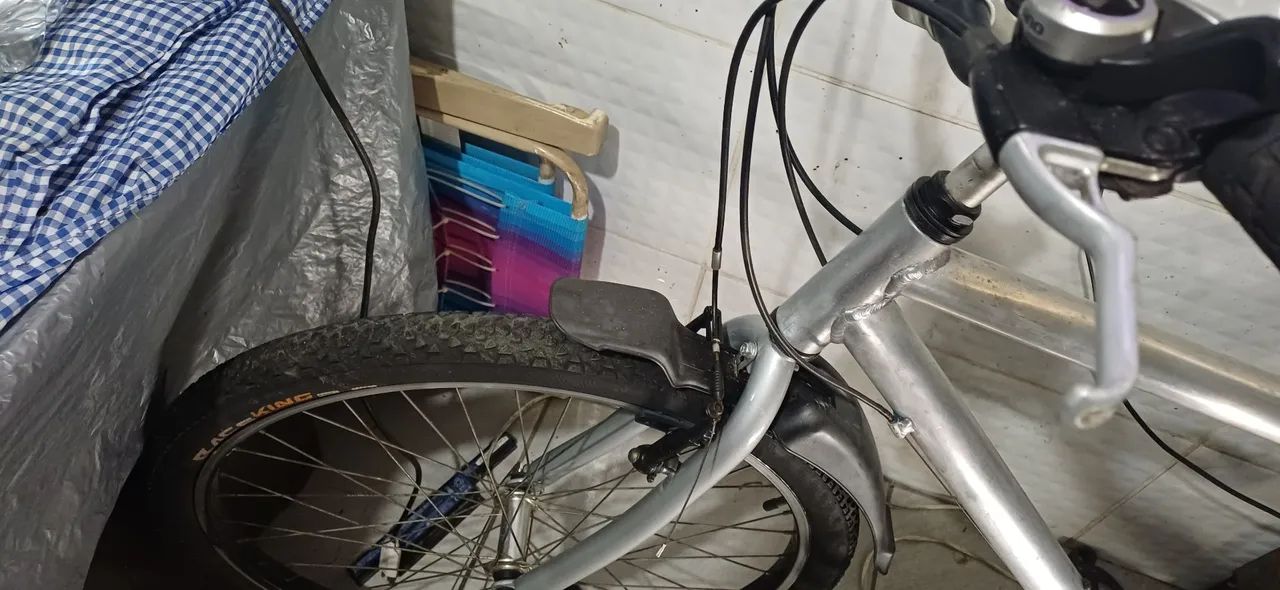 Bicicleta aro 26com marchas de alumínio no bairro morro das pedras  - Foto 4