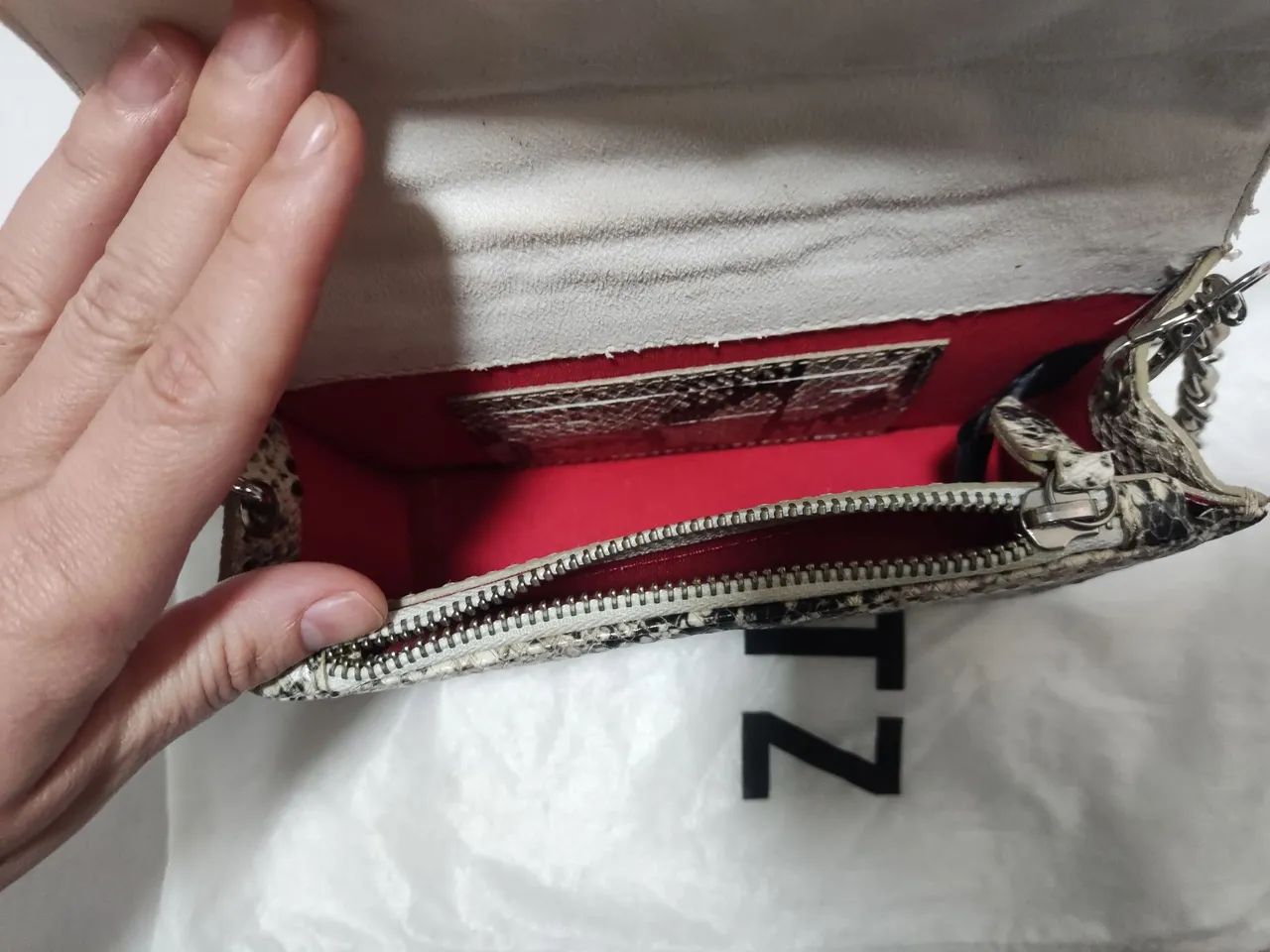 Bolsa Schtz Pequena Couro - Foto 3