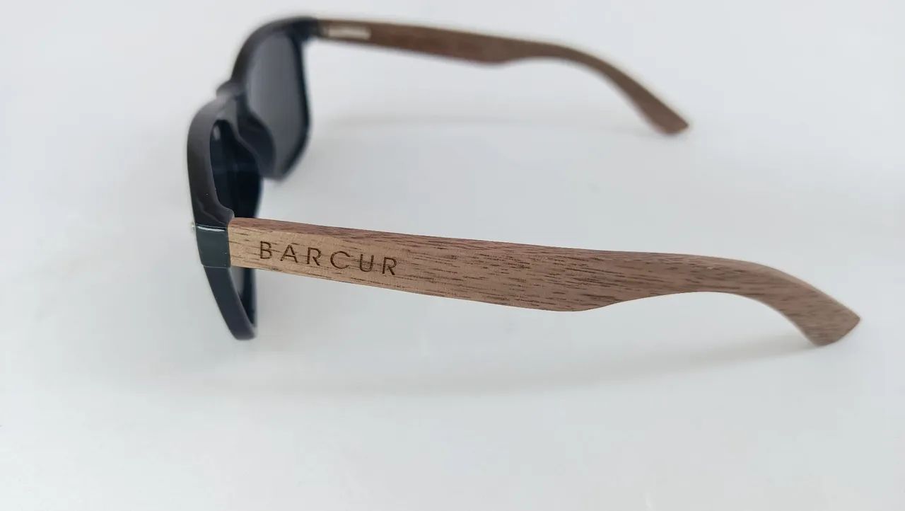 Oculos de Sol BARCUR® Com Hastes em Bambu Com Lentes pretas Polarizadas - Envio Grátis - Foto 4