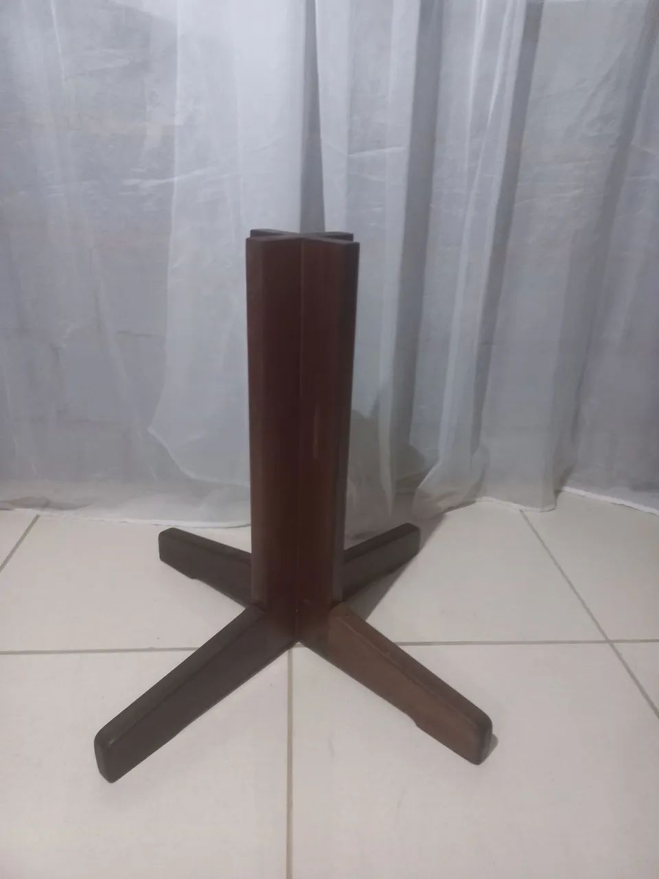 Base para mesa de madeira