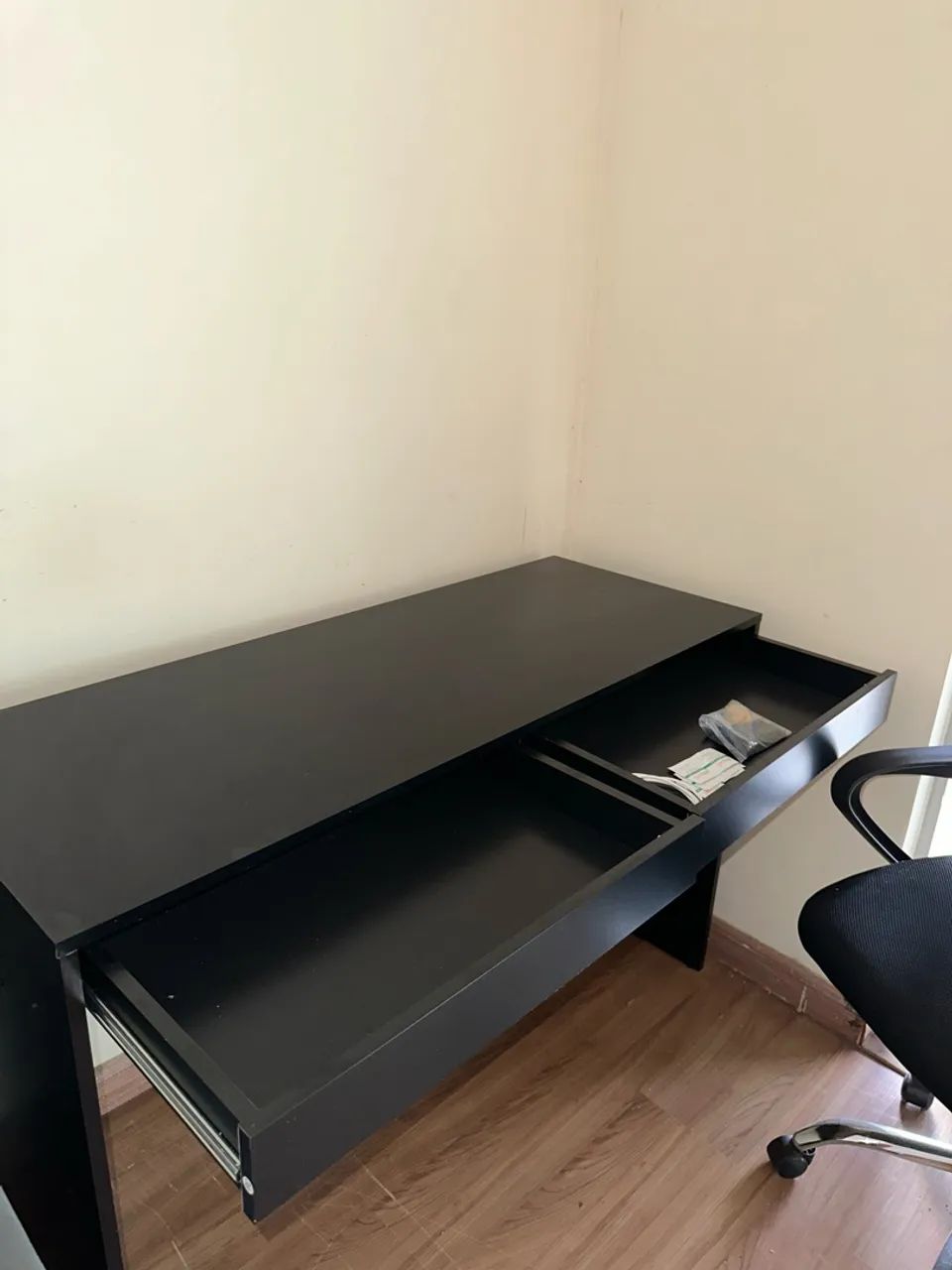 CADEIRA E MESA PARA ESCRITÓRIO  - Foto 4